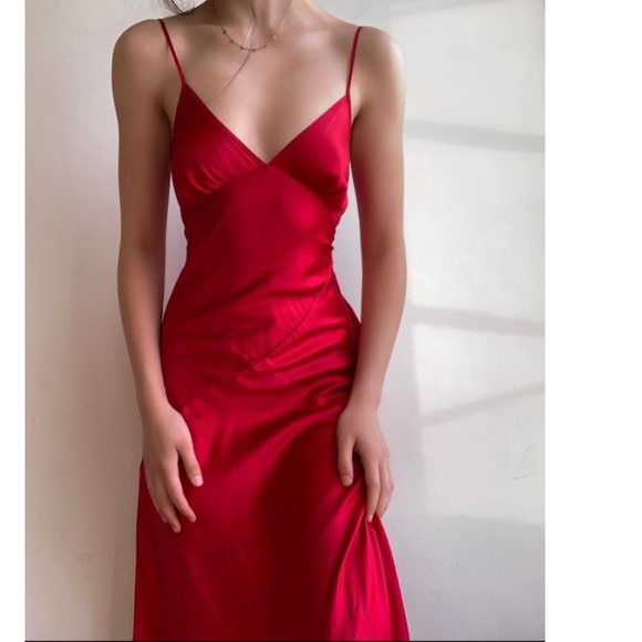 Vintage 90s 100% Silk Slip Dress Crimson Red High Slit Silk Dress Backless Bella - Picture 8 of 16
